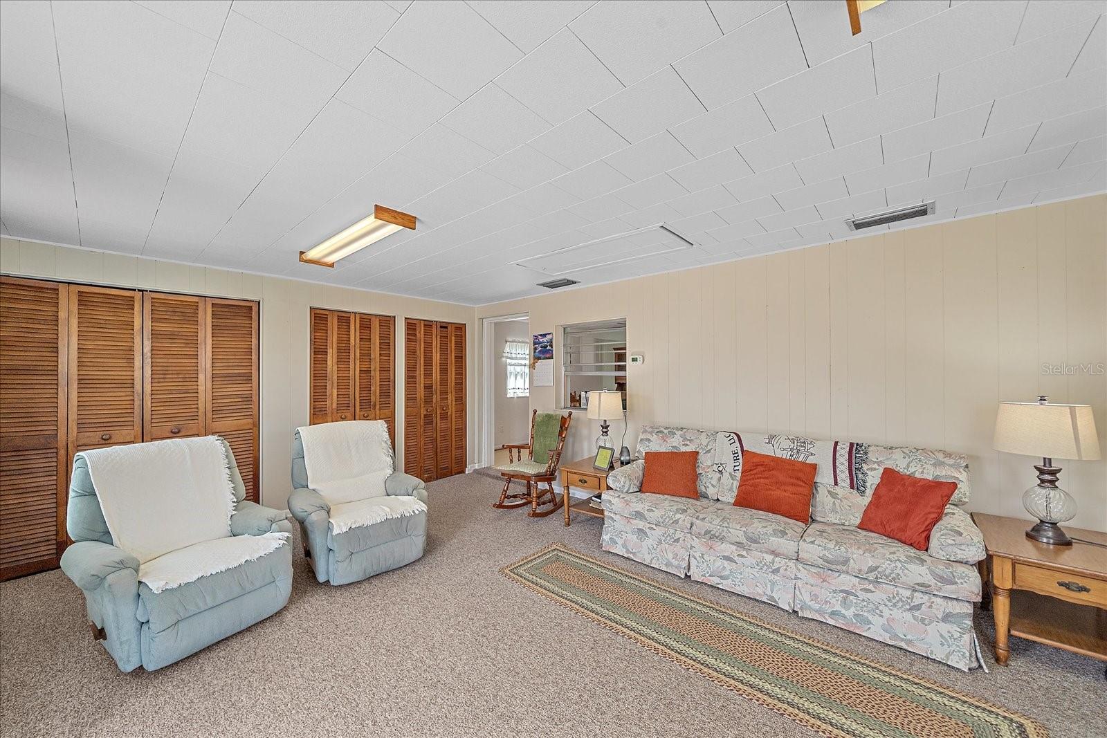 PINECRAFT - Residential