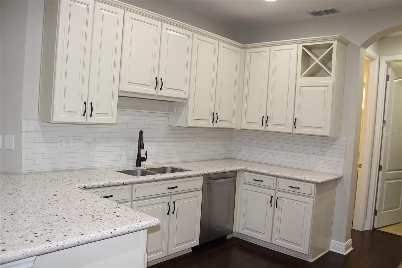 CRENSHAW RESERVE - Residential Lease