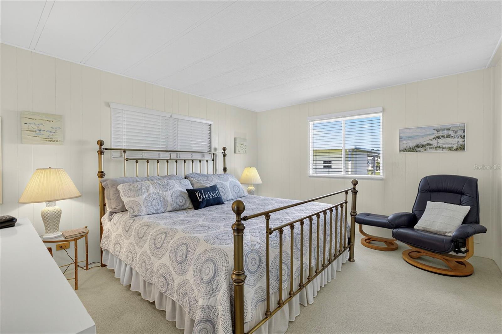 LA CASA MHP CO-OP - Residential