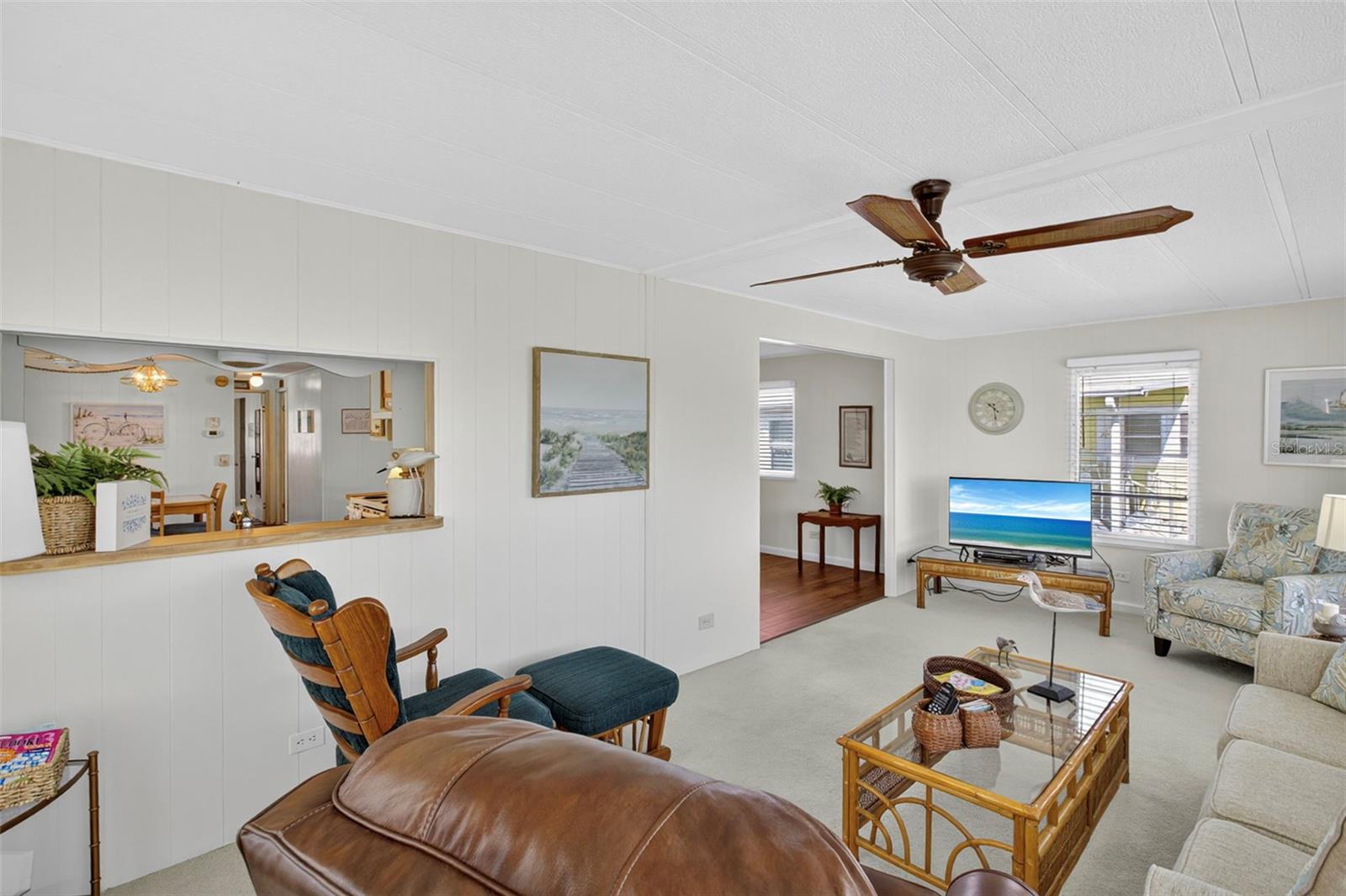 LA CASA MHP CO-OP - Residential