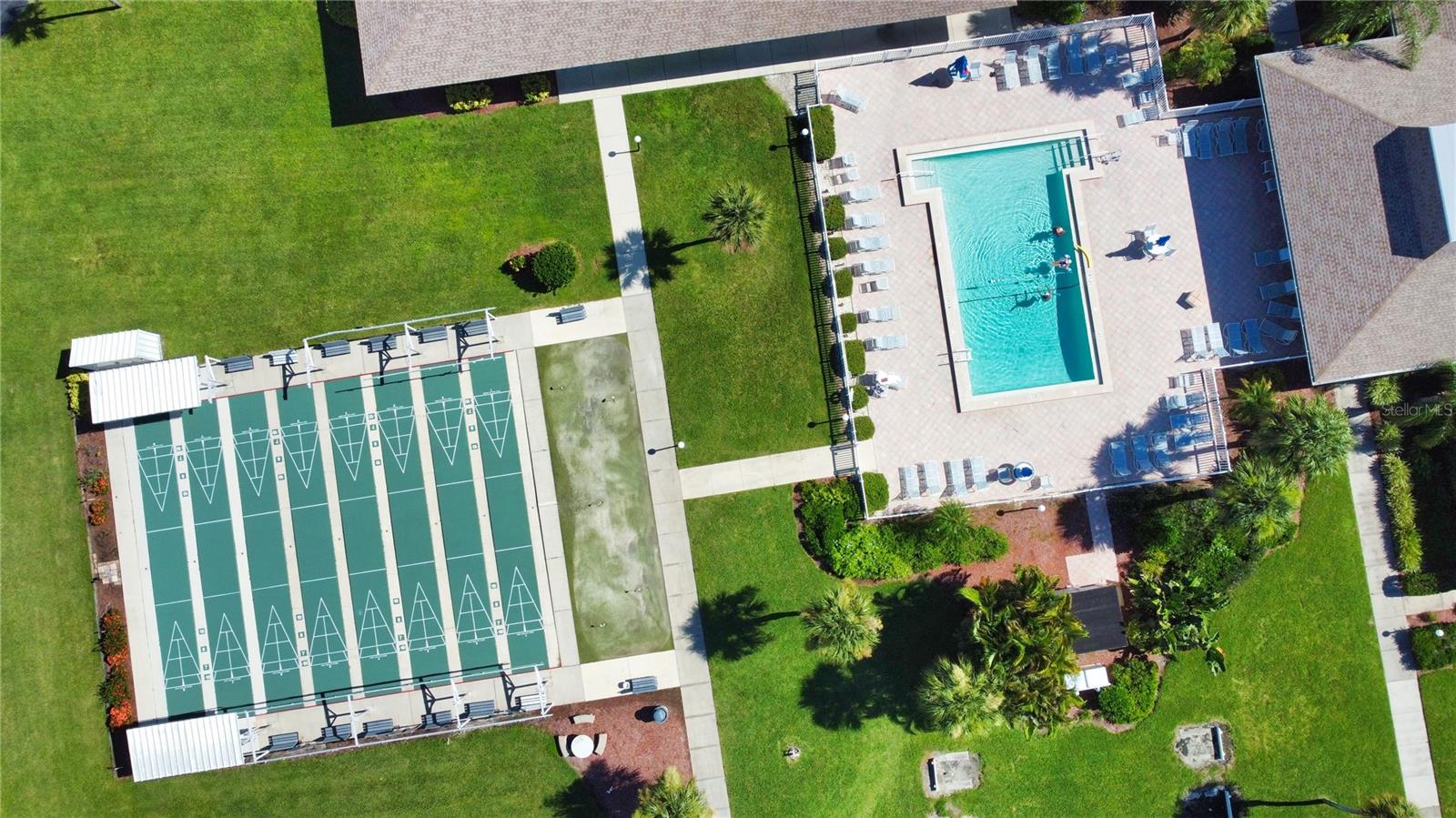 LA CASA MHP CO-OP - Residential