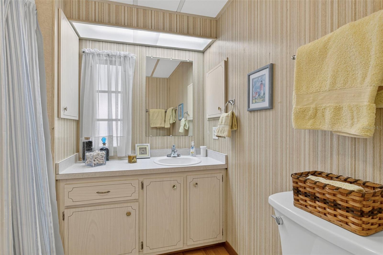 LA CASA MHP CO-OP - Residential