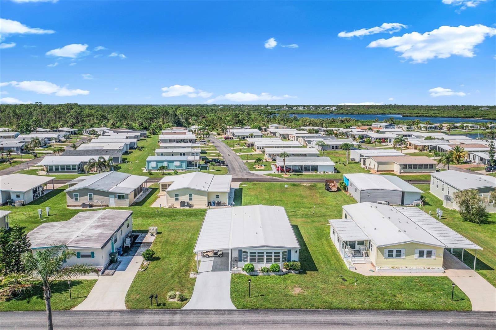 LA CASA MHP CO-OP - Residential