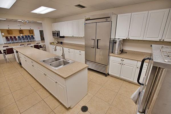 LA CASA MHP CO-OP - Residential