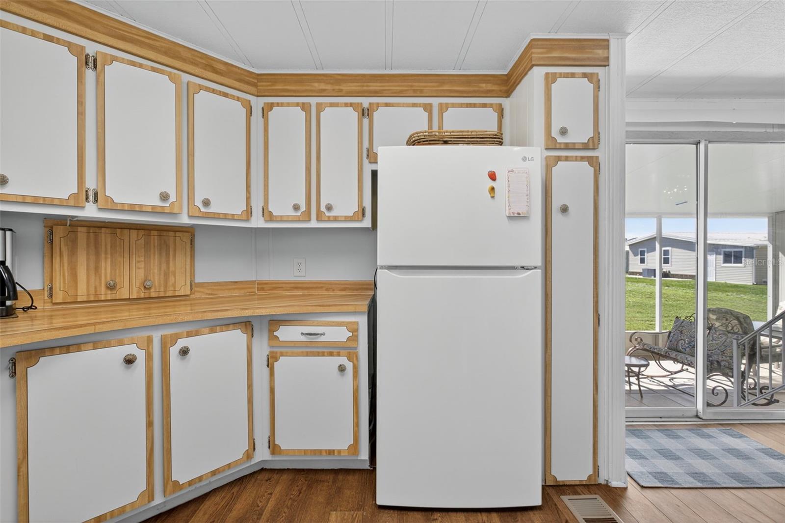 LA CASA MHP CO-OP - Residential