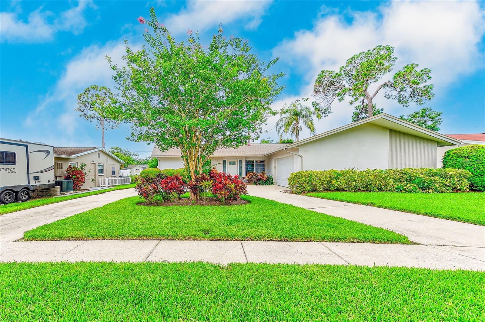 1613 ARBOR DRIVE