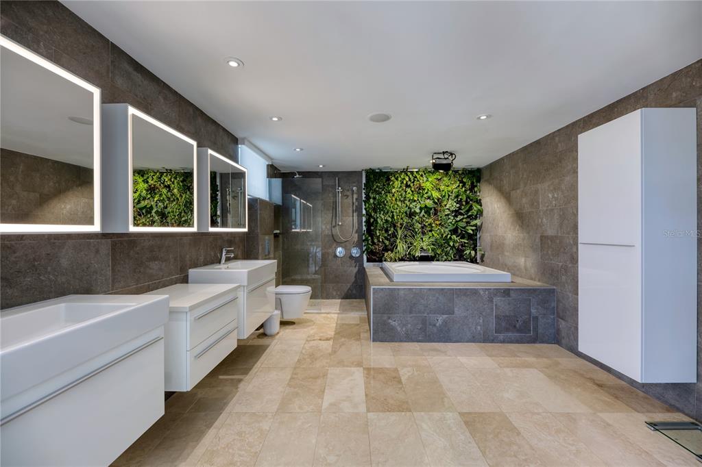 CONDADO - Residential