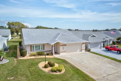 A home in SEBRING