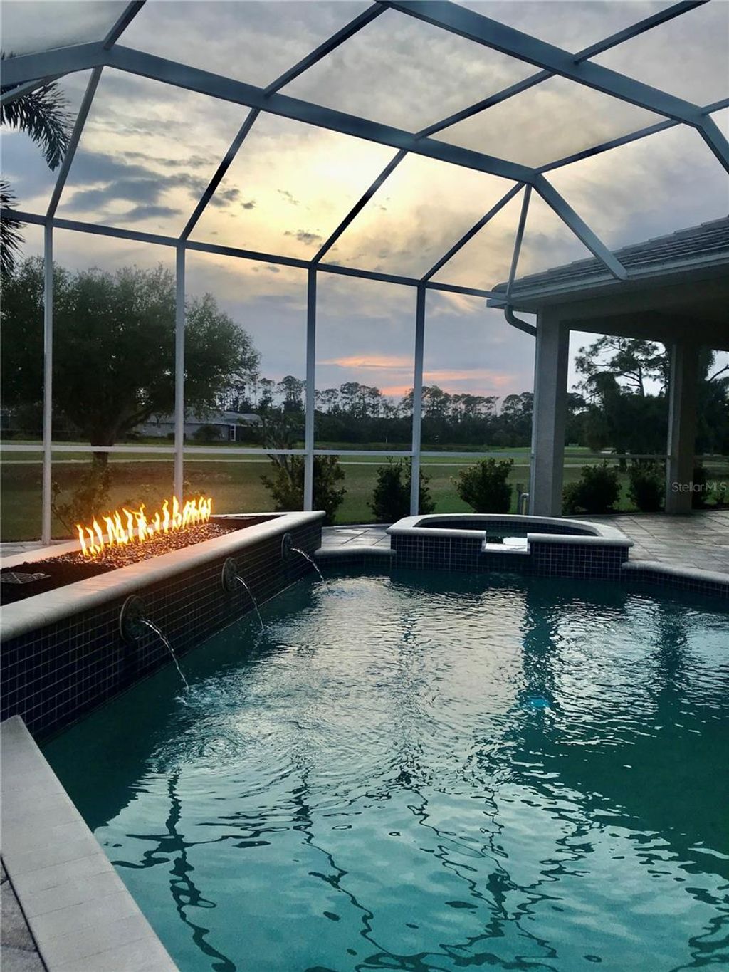 Photo of 1580 Lancashire Drive, Venice, FL 34293 (MLS # N6142744)