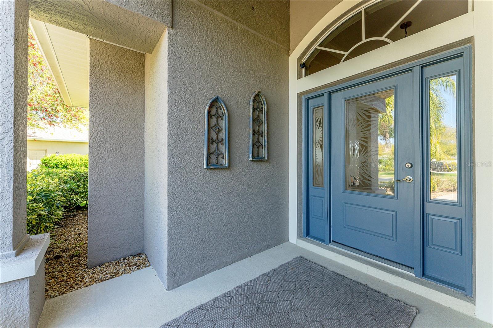 872 CLEAR LAKE DRIVE