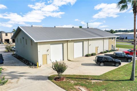 Tiny photo for 15925 Old Us Highway 441, Tavares, FL 32778 (MLS # G5101404)