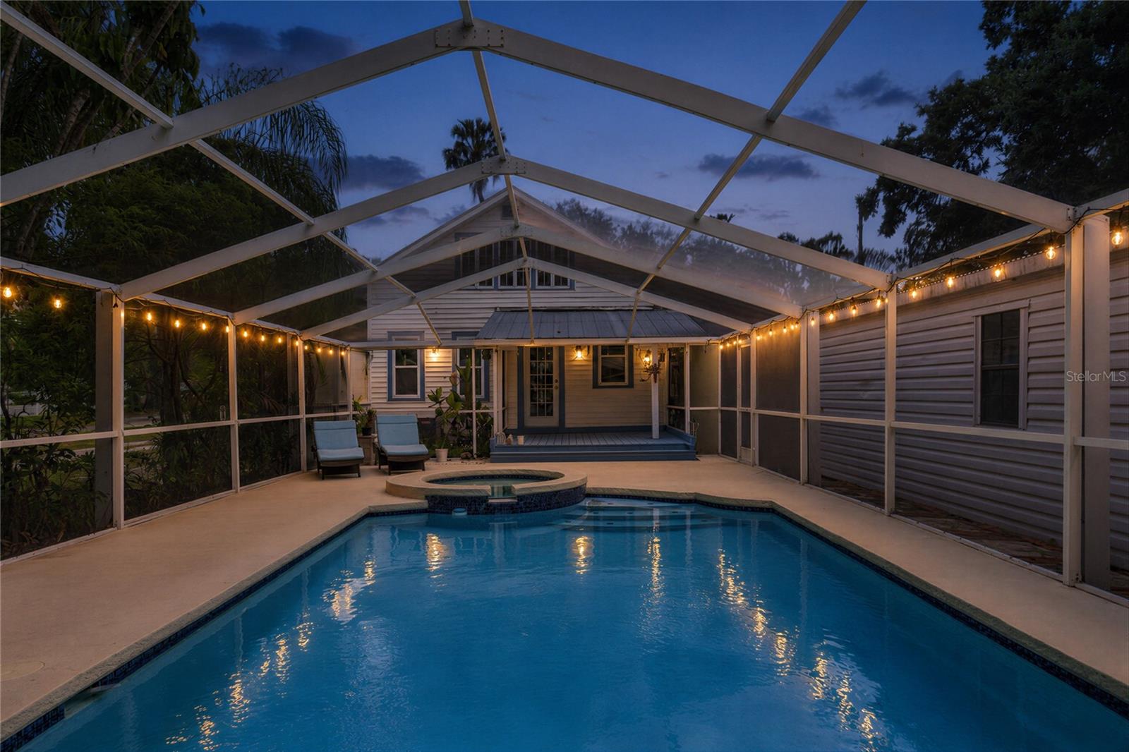 IDLEWILD ON THE HILLSBOROUGH - Residential