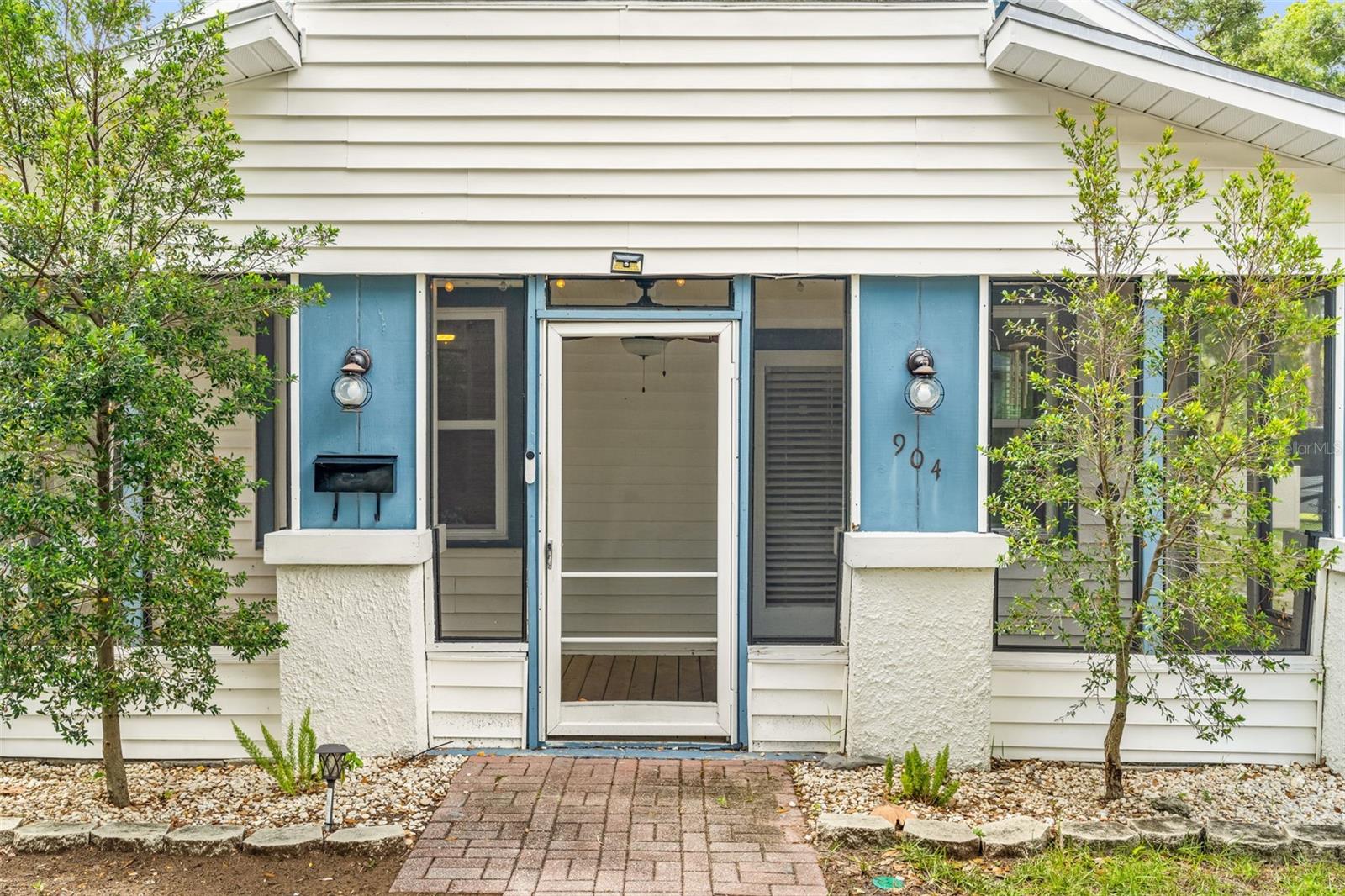 IDLEWILD ON THE HILLSBOROUGH - Residential