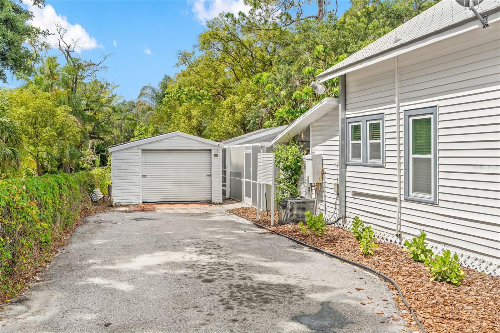 IDLEWILD ON THE HILLSBOROUGH - Residential