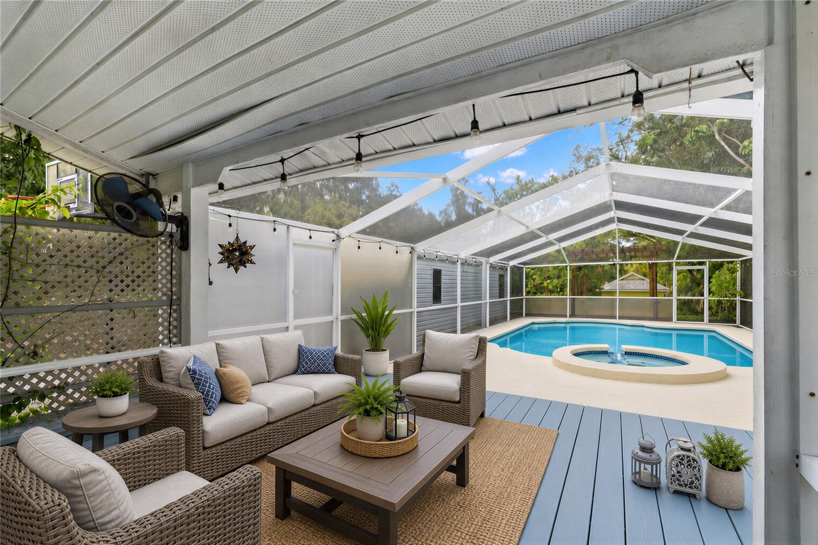 IDLEWILD ON THE HILLSBOROUGH - Residential