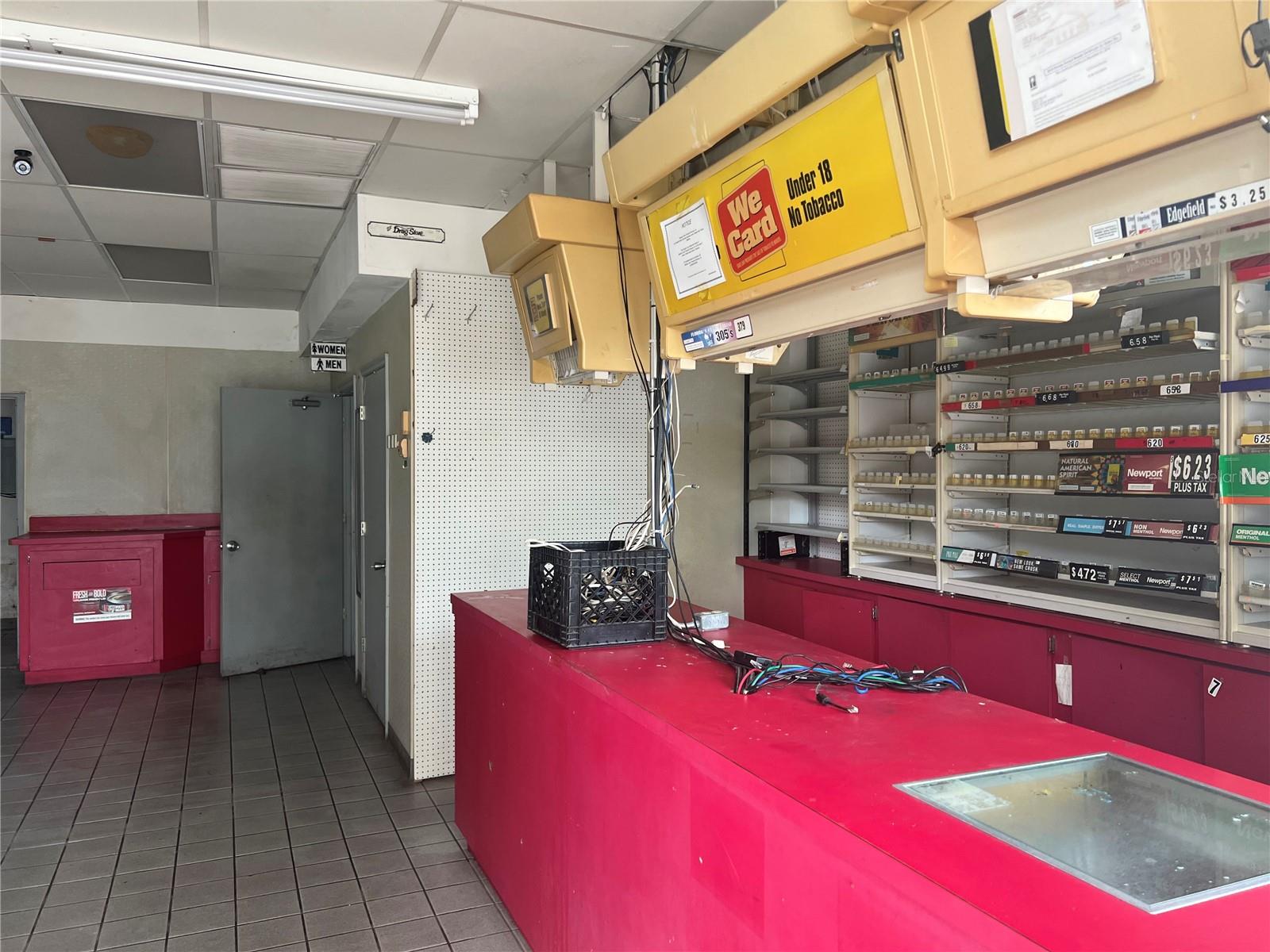 LYNWOOD PARK - Commercial Sale