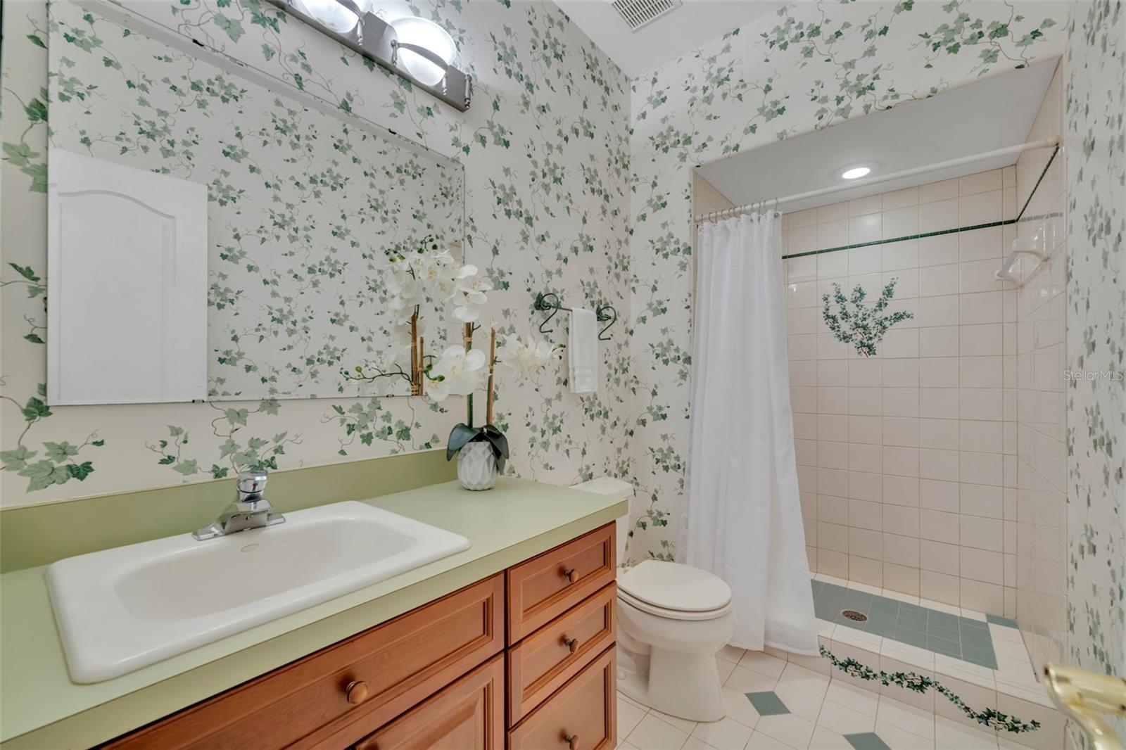 SEMINOLE WOODS 5 AC DEV - Residential