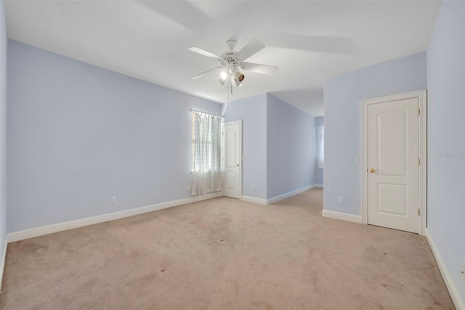 SEMINOLE WOODS 5 AC DEV - Residential