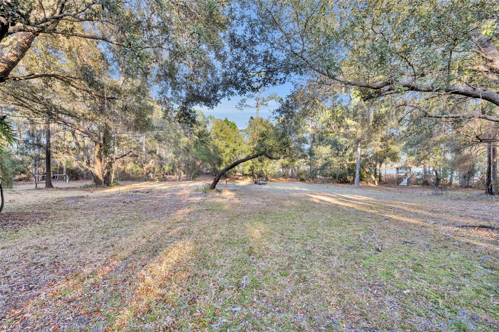 SEMINOLE WOODS 5 AC DEV - Residential