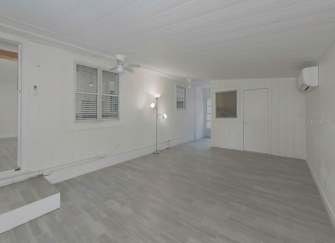 SUTHERLAND TOWN OF - Residential Lease