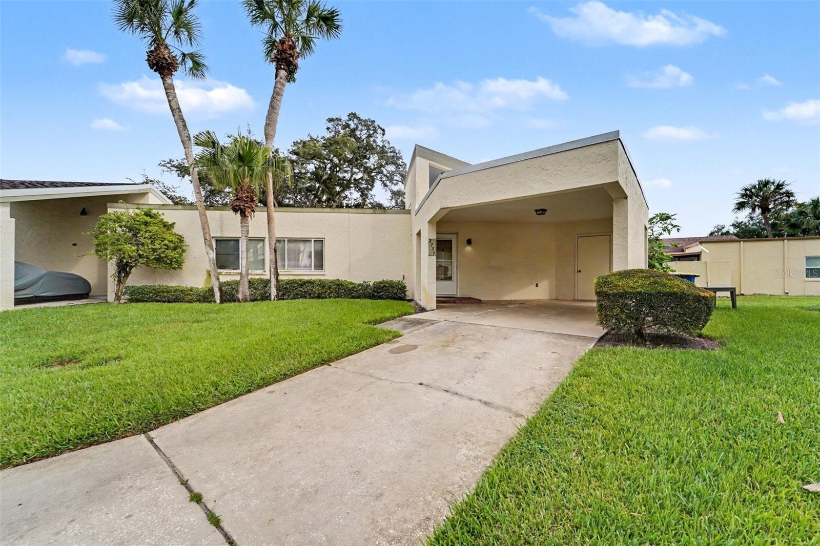 2737 HAVERHILL COURT