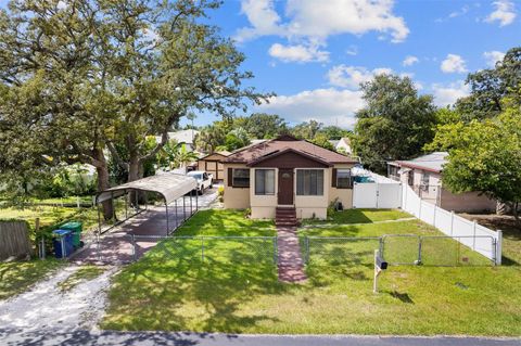 Photo of 2708 N Matanzas Avenue, Tampa, FL 33607 (MLS # TB8436536)
