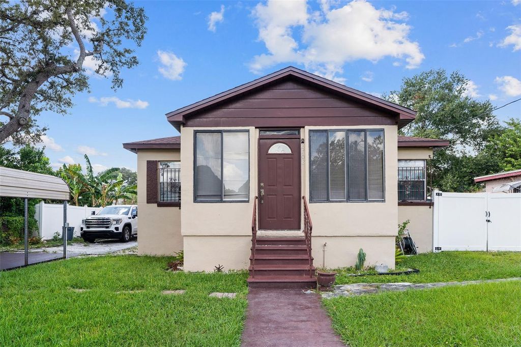 Photo of 2708 N Matanzas Avenue, Tampa, FL 33607 (MLS # TB8436536)