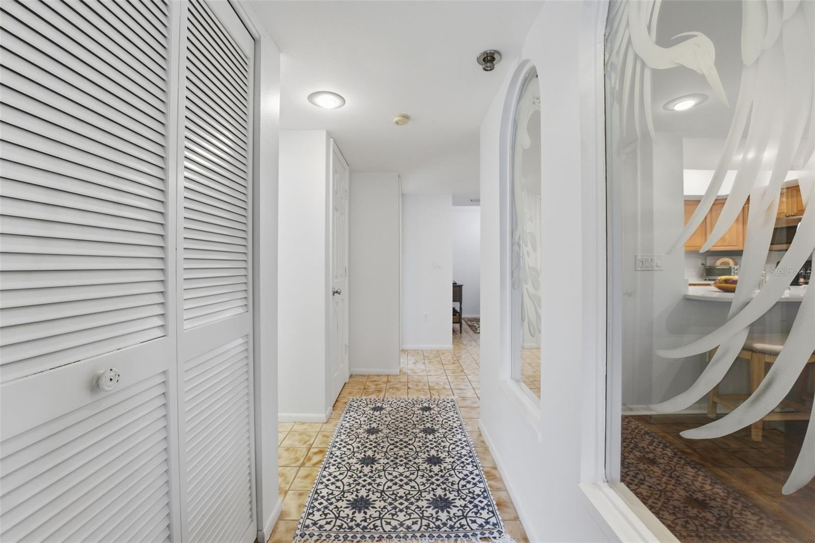 LOS LAGOS - Residential