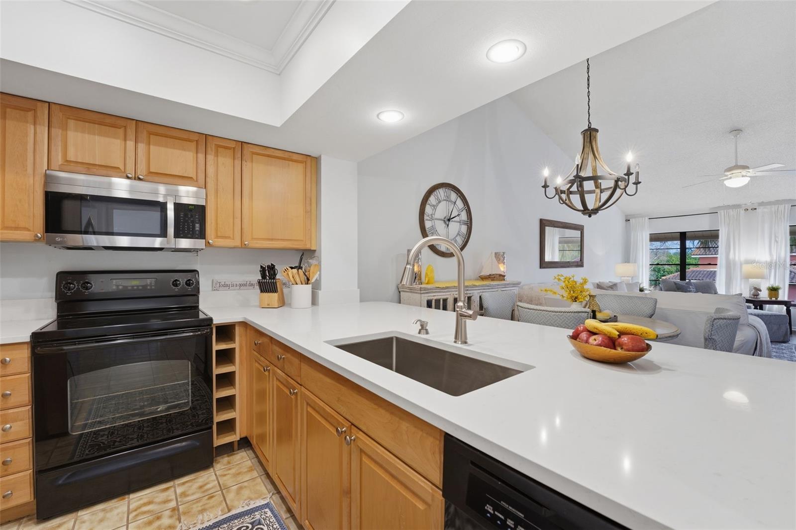 LOS LAGOS - Residential