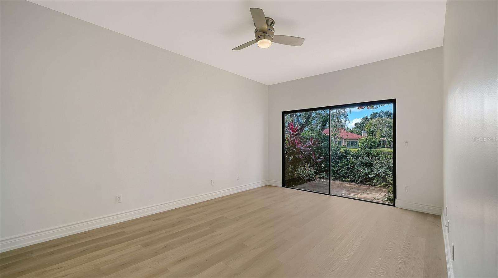 LANDINGS CARRIAGEHOUSE I - Residential