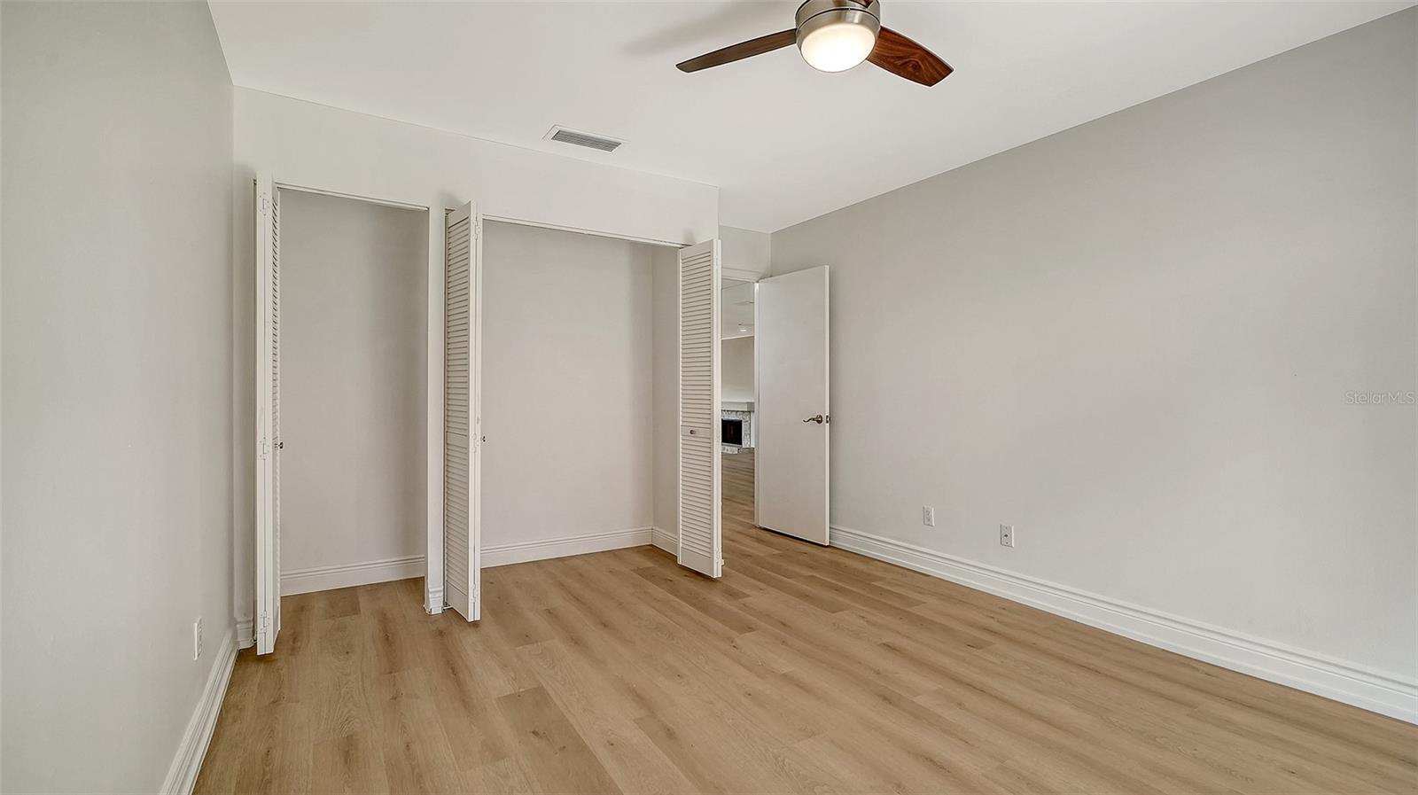 LANDINGS CARRIAGEHOUSE I - Residential