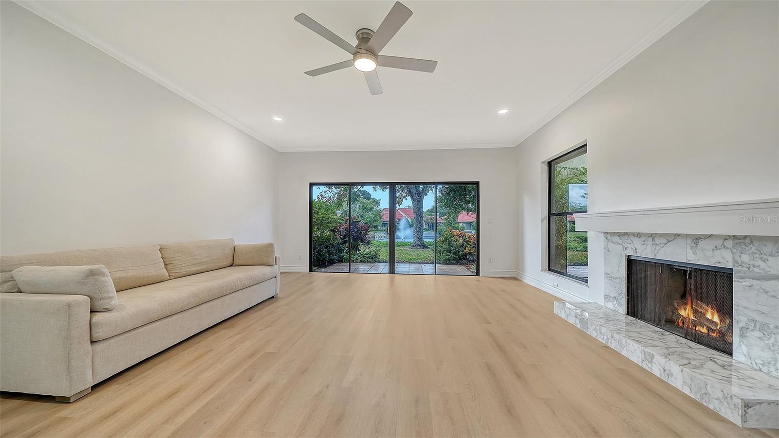 LANDINGS CARRIAGEHOUSE I - Residential