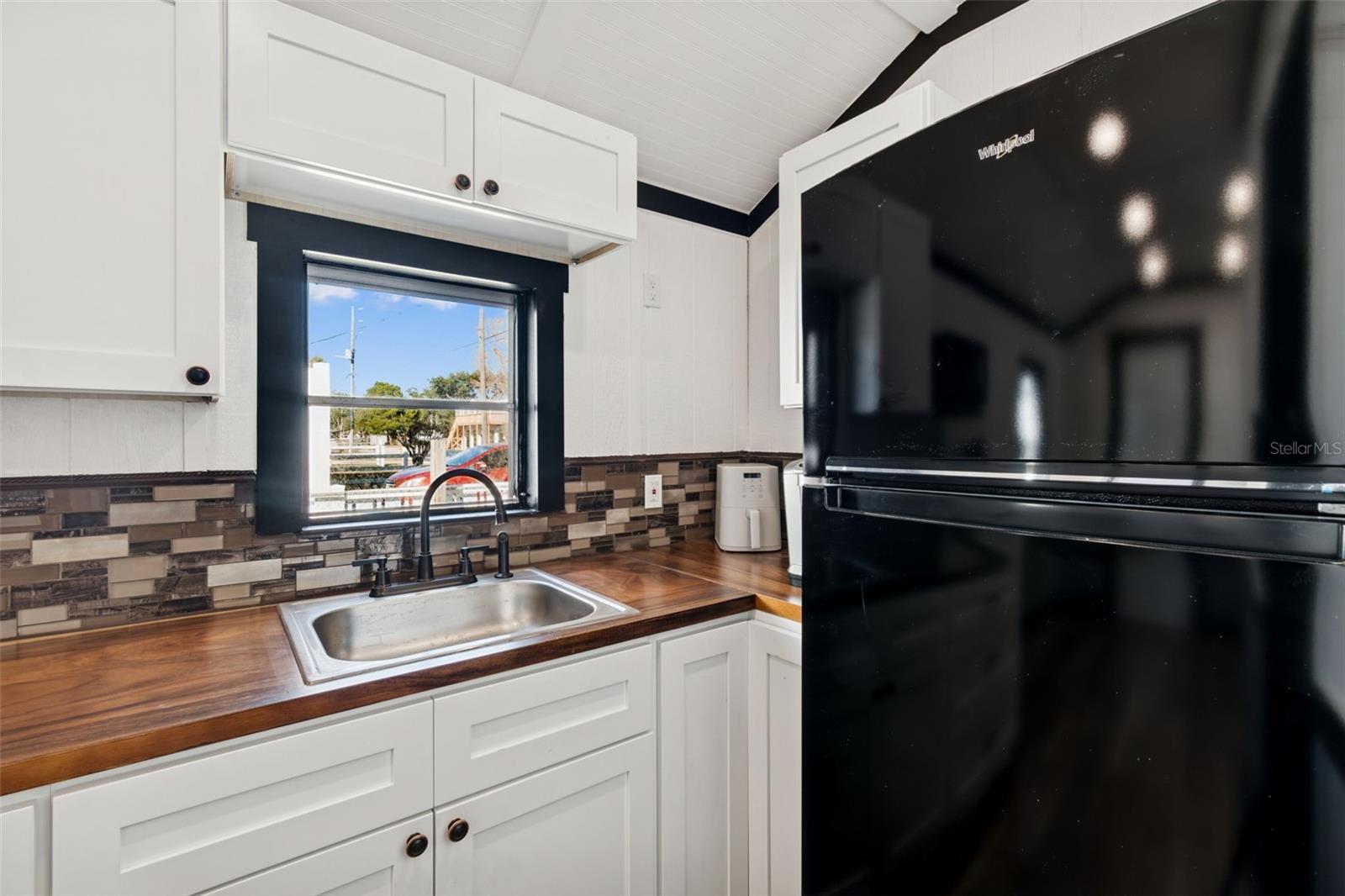 SOUTH BAY PORT - Residential