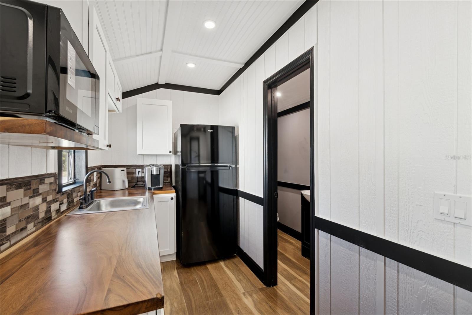 SOUTH BAY PORT - Residential