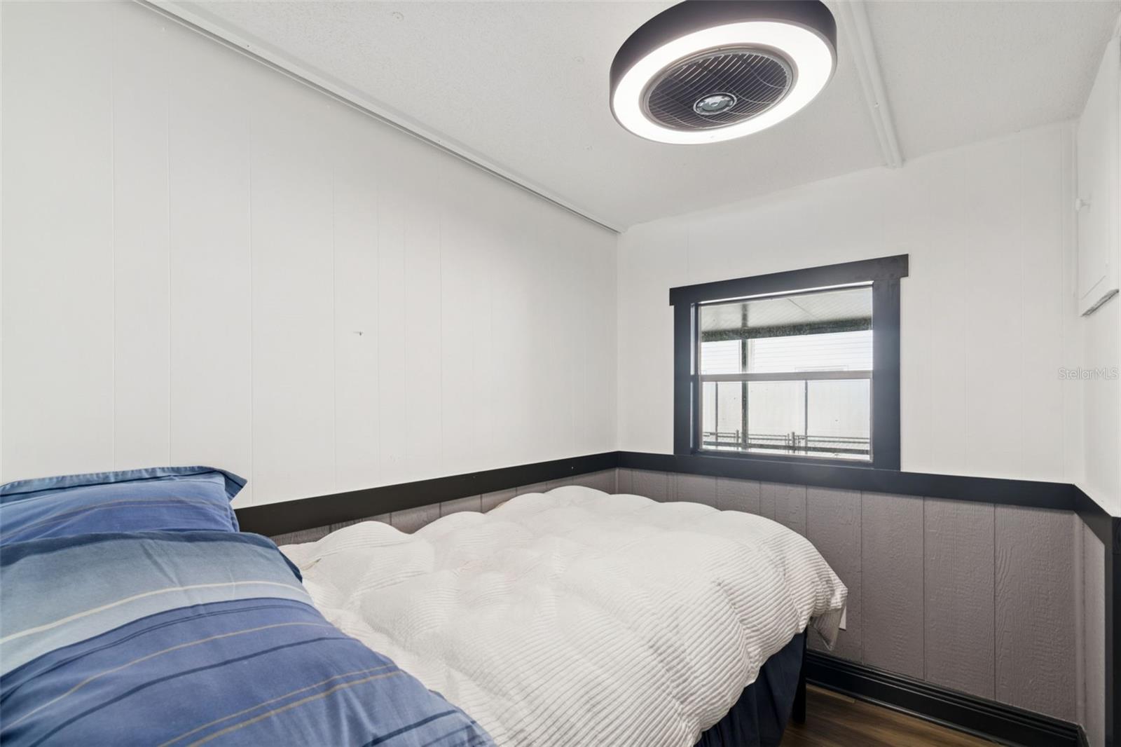 SOUTH BAY PORT - Residential