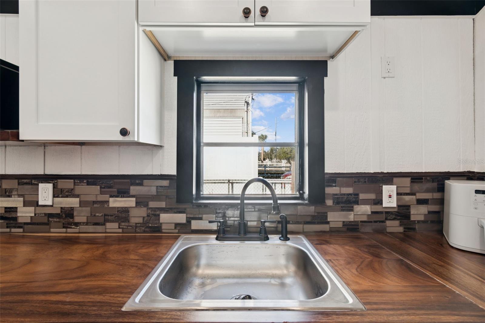 SOUTH BAY PORT - Residential