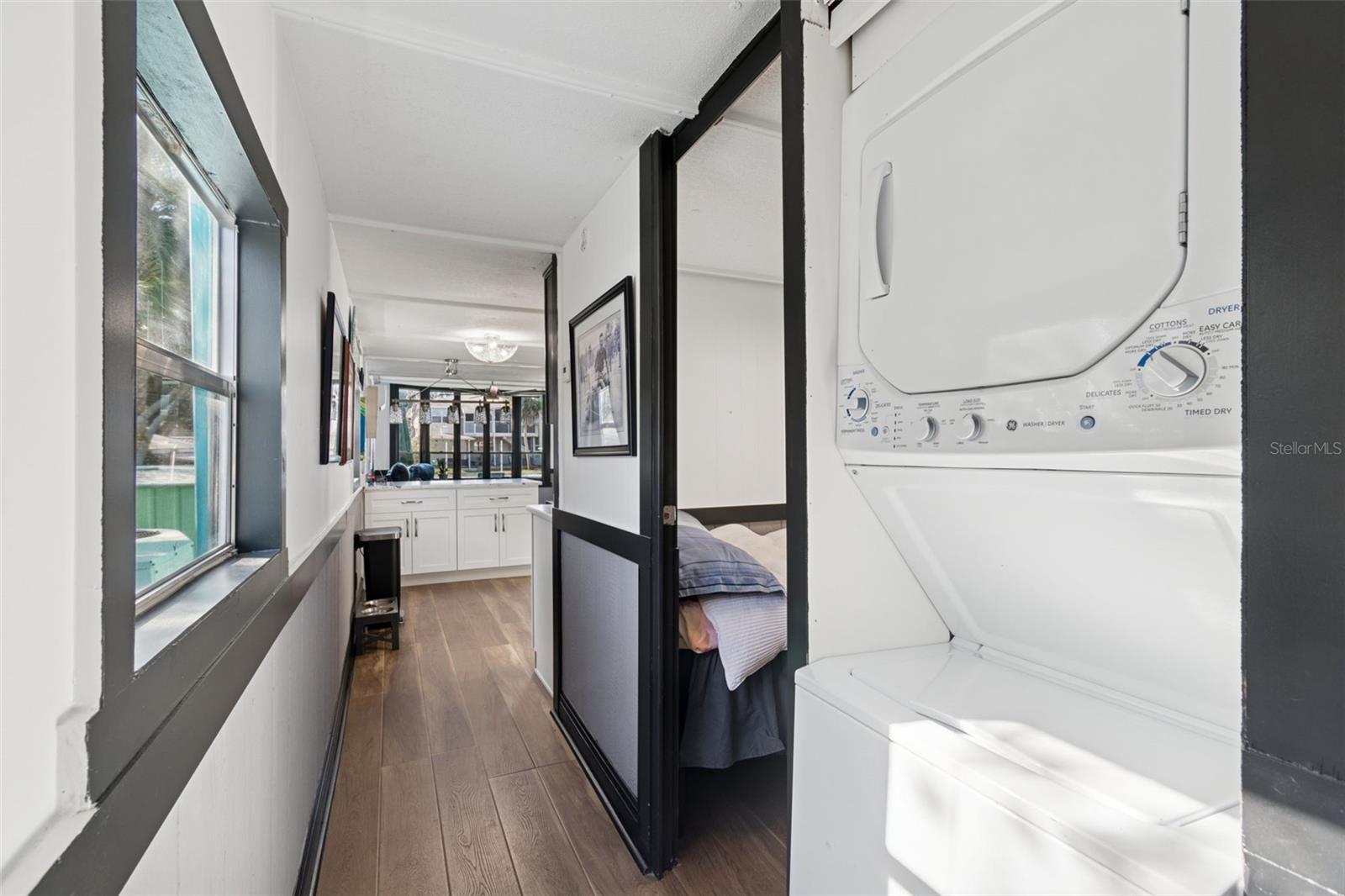 SOUTH BAY PORT - Residential