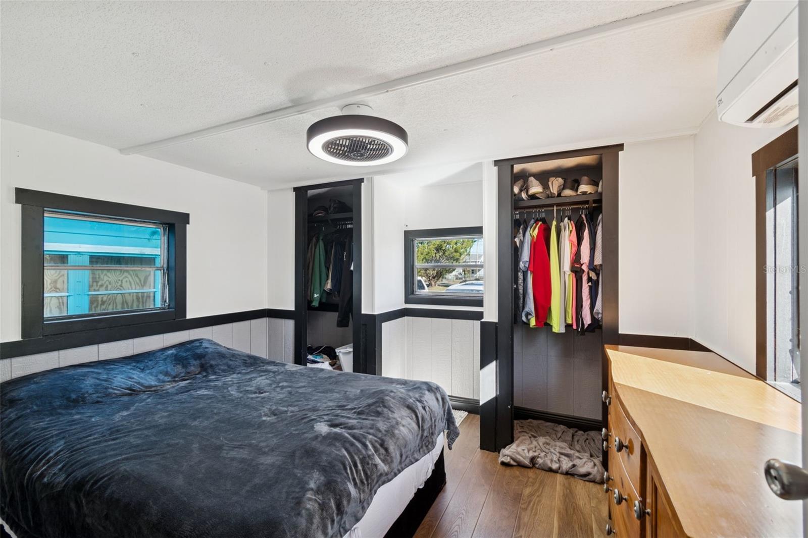 SOUTH BAY PORT - Residential