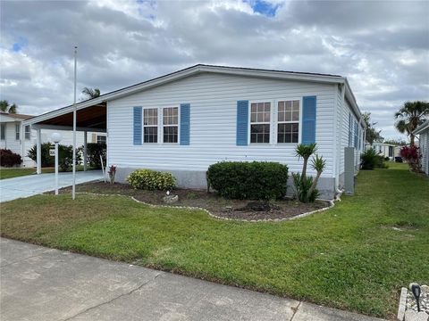 A home in ELLENTON