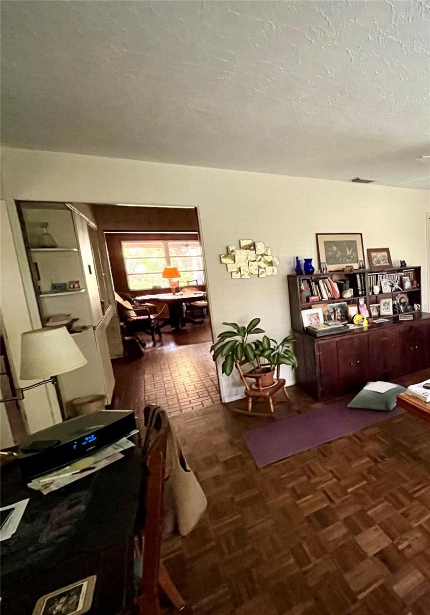 ALFRED PARK - Residential