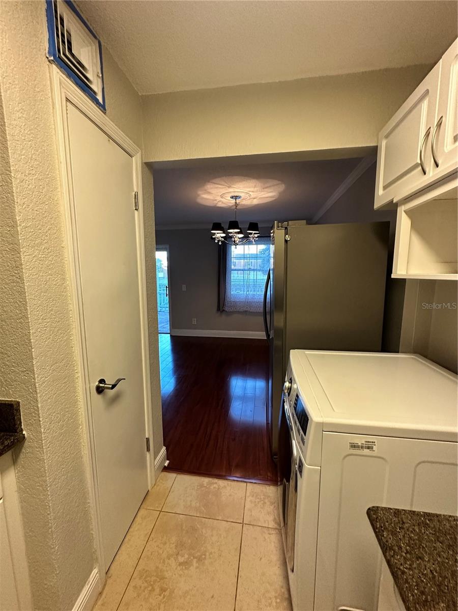 WHISPERING OAKS - Residential Lease