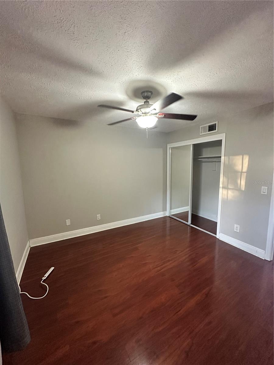 WHISPERING OAKS - Residential Lease