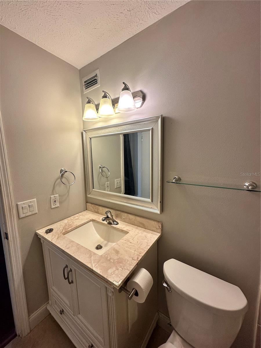 WHISPERING OAKS - Residential Lease