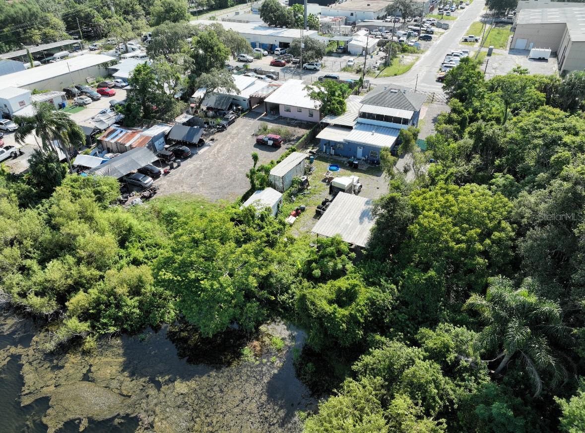PENNSY PARK - Commercial Sale
