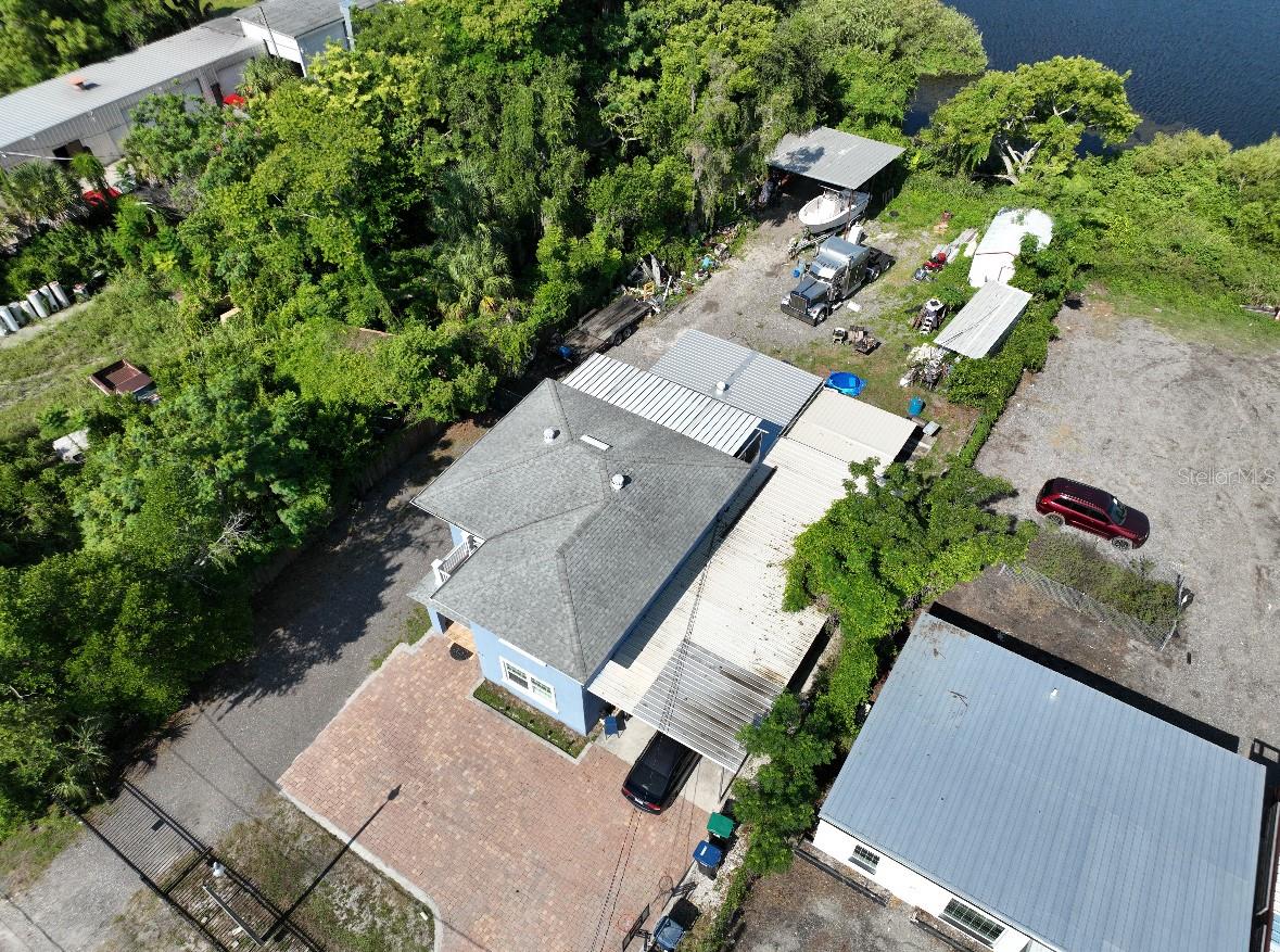PENNSY PARK - Commercial Sale