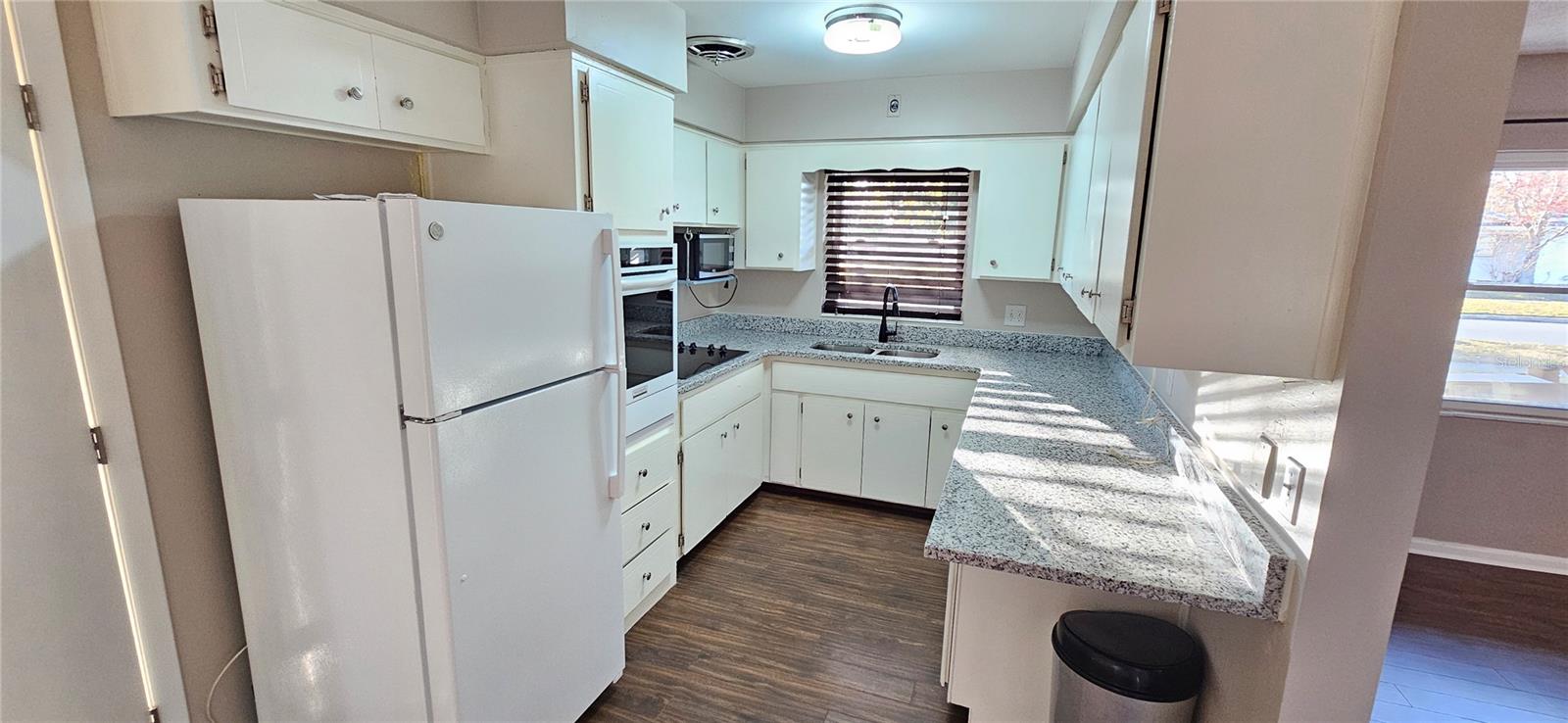 SOUTHWOOD SUB - Residential Lease