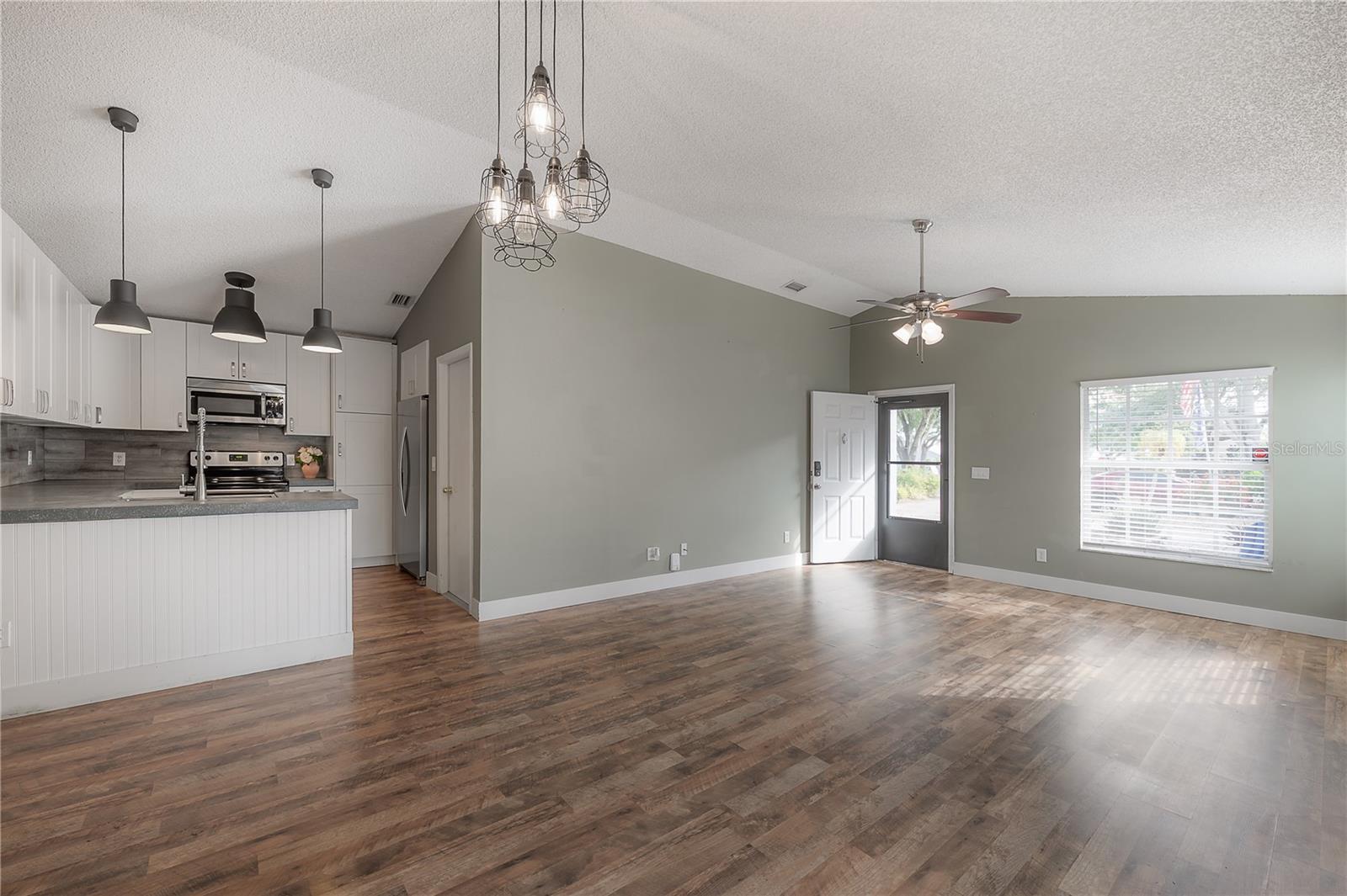 HIDDEN GROVE COURT - Residential