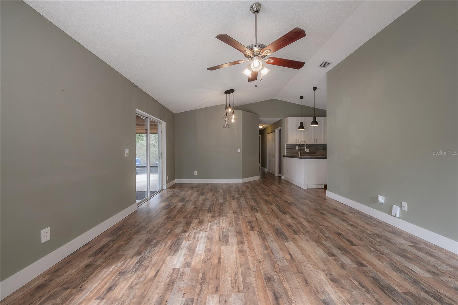 HIDDEN GROVE COURT - Residential