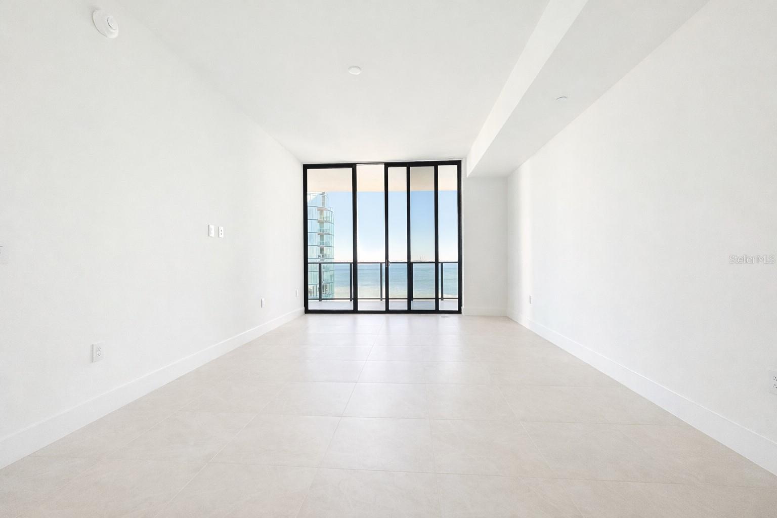 BAYSHORE YSABELLA CONDOMINIUM - Residential Lease