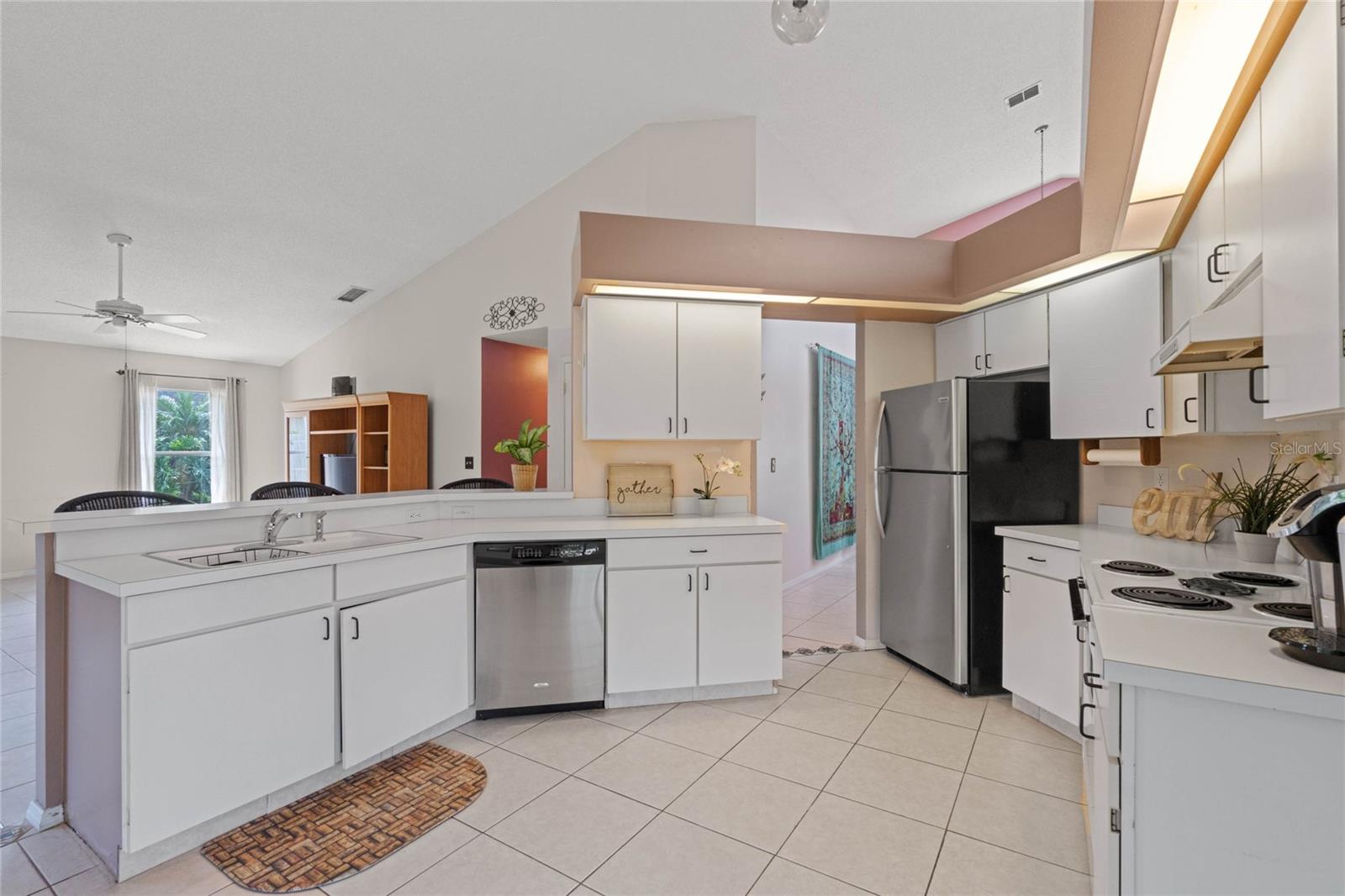 STRAFFORD PARK PH 01 - Residential